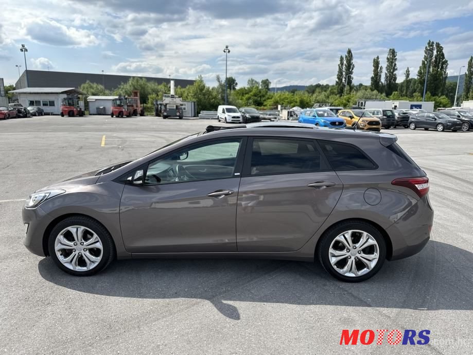 2014' Hyundai i30 1,6 Crdi photo #5
