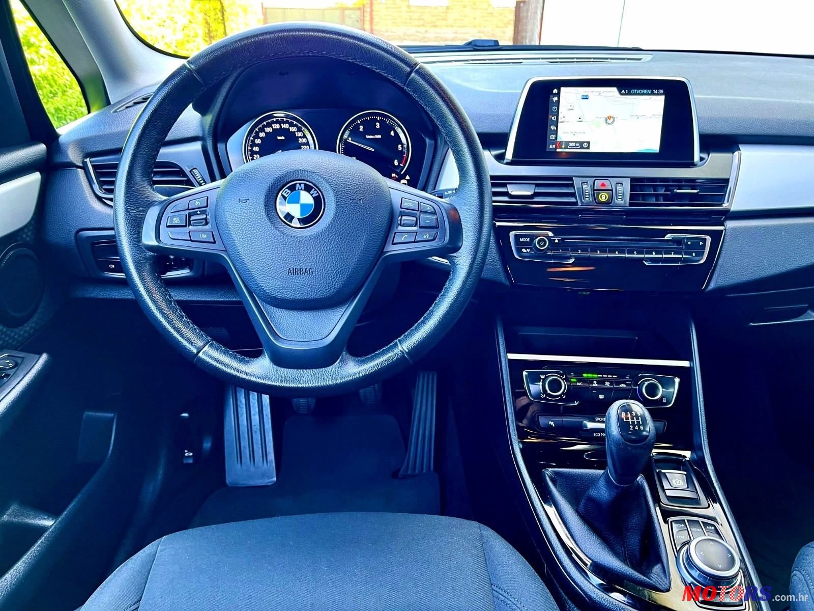 2018' BMW Serija 2 Gran Tourer 216D photo #6