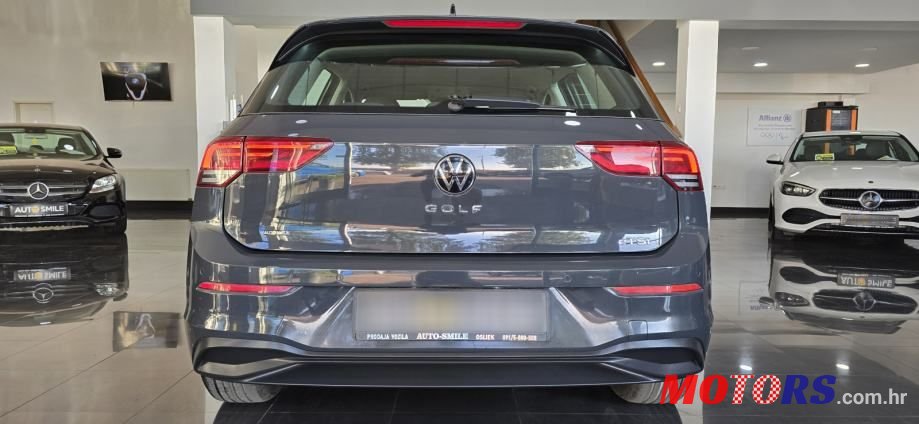 2020' Volkswagen Golf VIII 1,0 Etsi photo #5