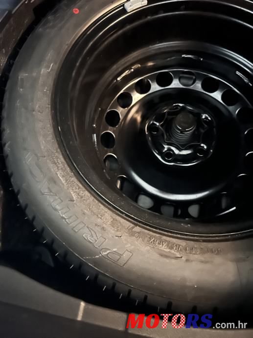 2013' Volkswagen Passat photo #5