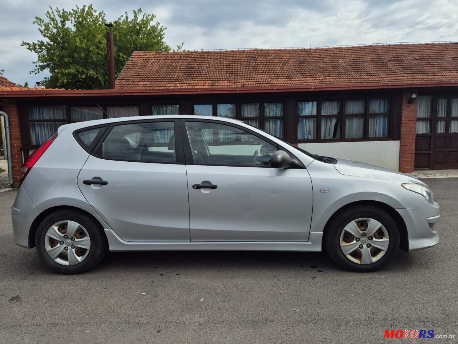 2011' Hyundai i30 1,6 Crdi photo #2