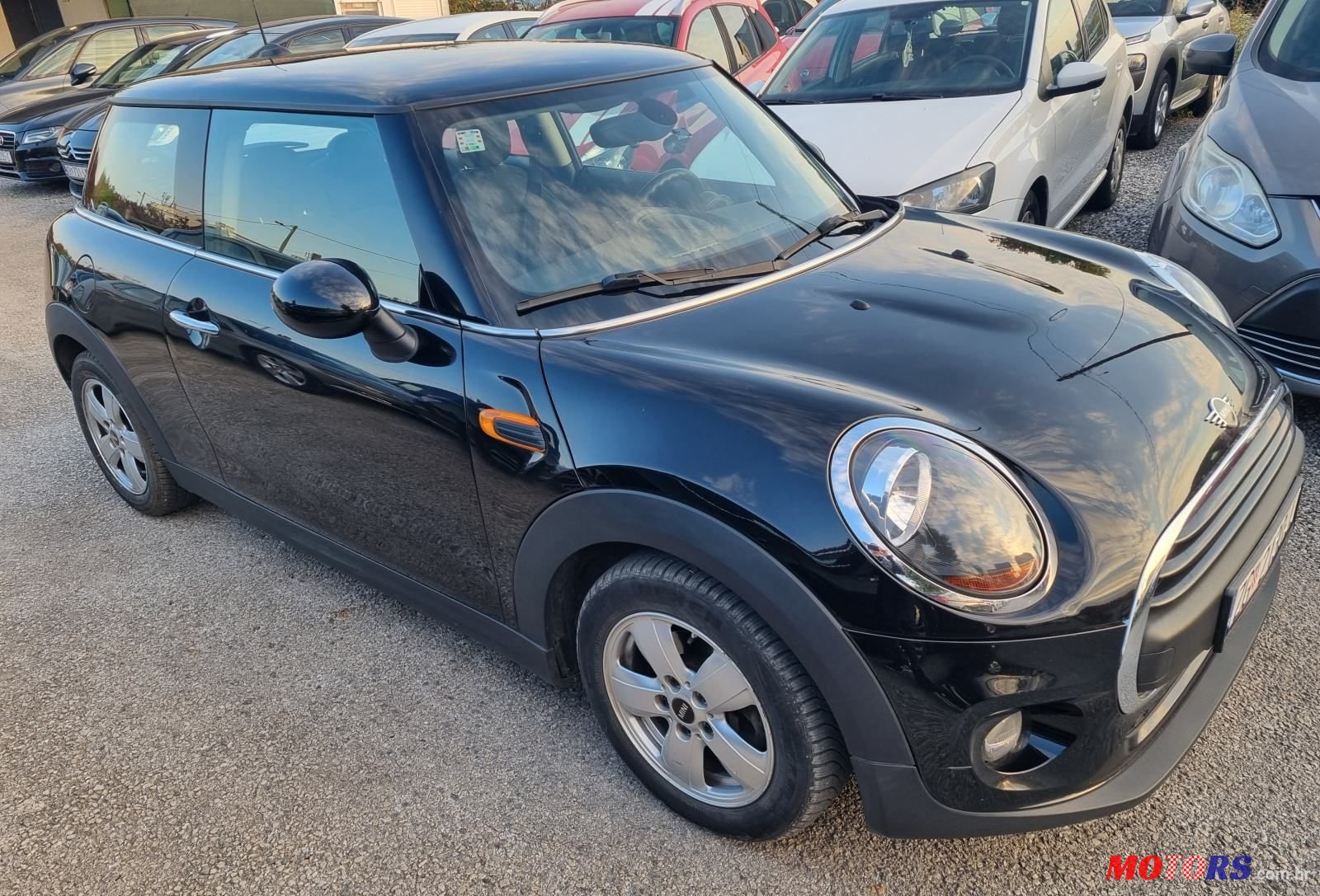 2018' MINI One D photo #4