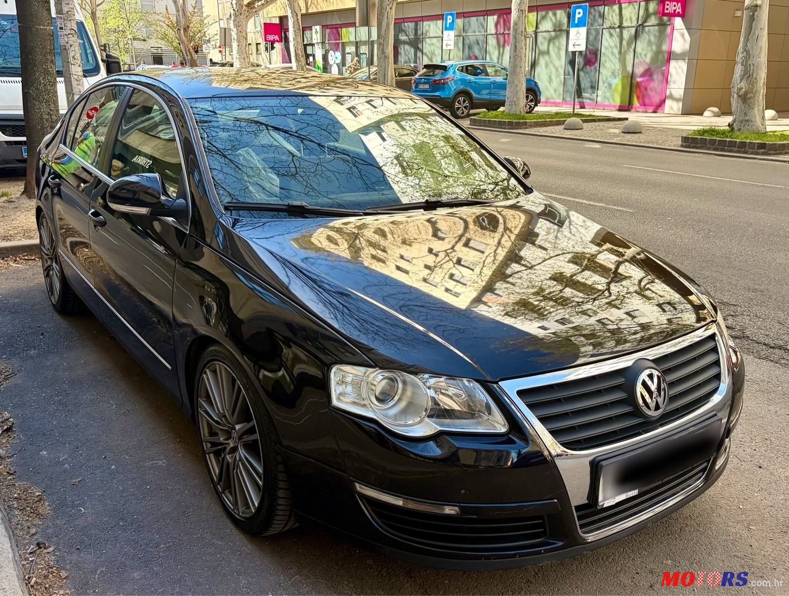 2008' Volkswagen Passat 2,0 Tdi photo #1