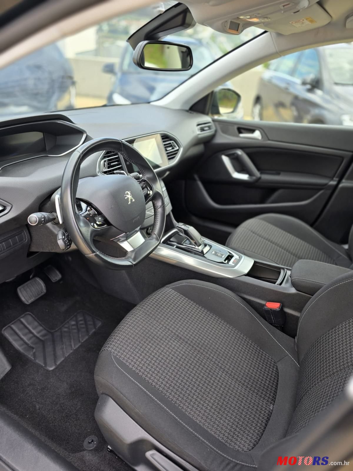 2021' Peugeot 308 Sw photo #5