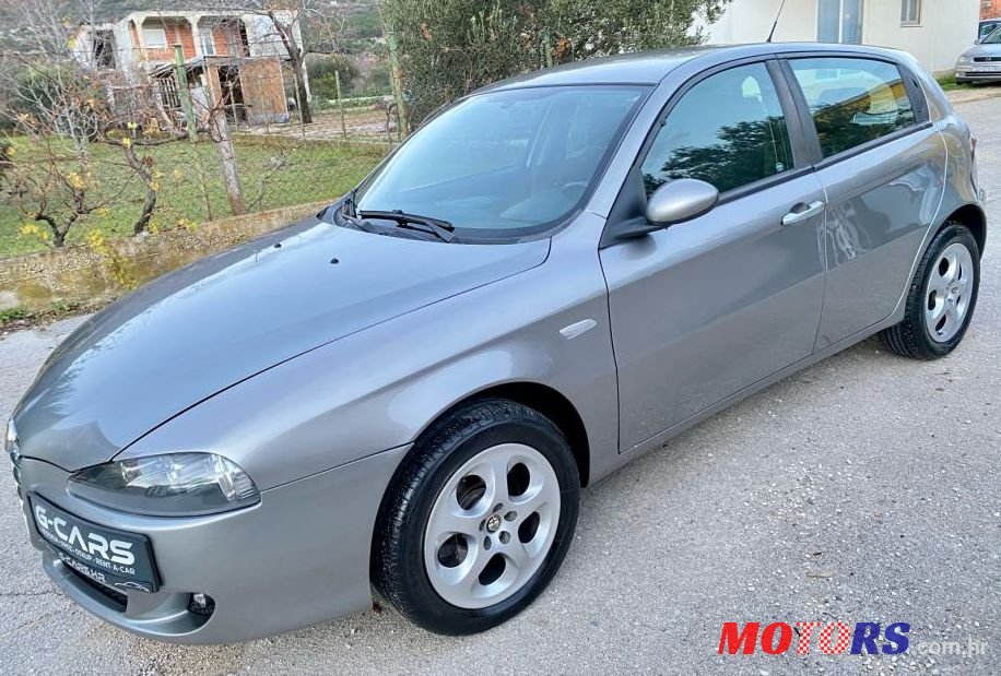 2008' Alfa Romeo 147 1,9 Jtd 120Ks photo #1