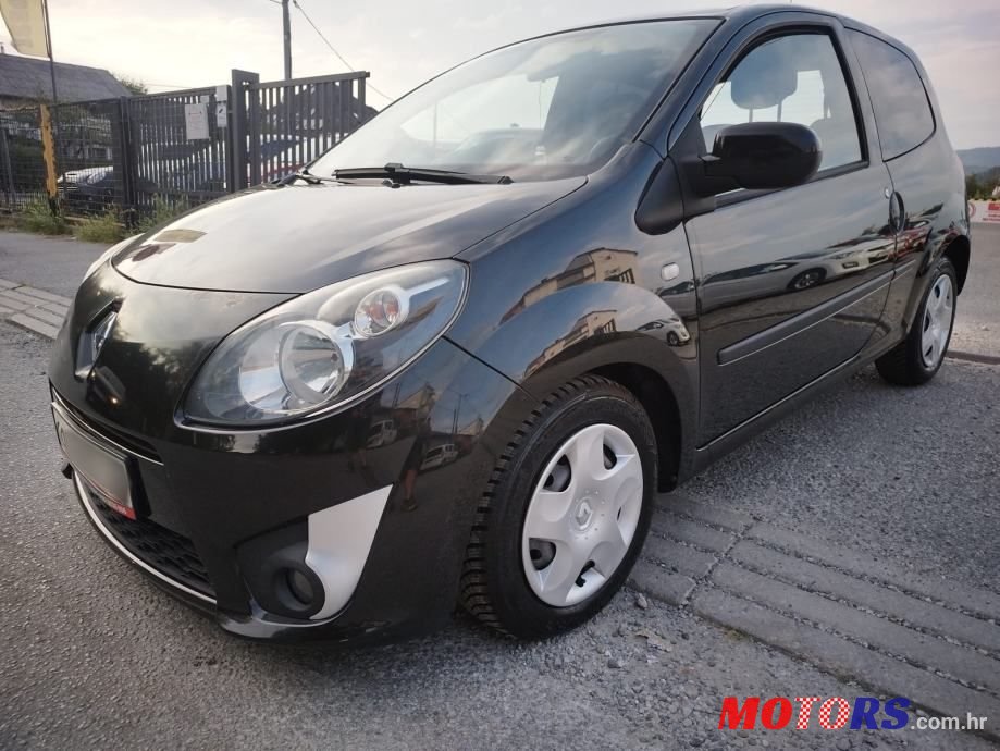 2011' Renault Twingo photo #4