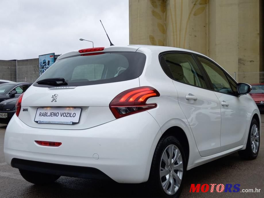 2019' Peugeot 208 photo #4