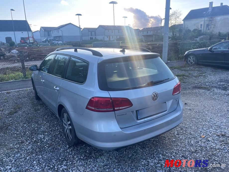 2012' Volkswagen Passat 1,6 Tdi Bmt photo #6