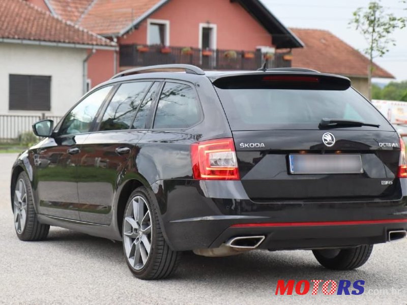 2014' Skoda Octavia Combi photo #4