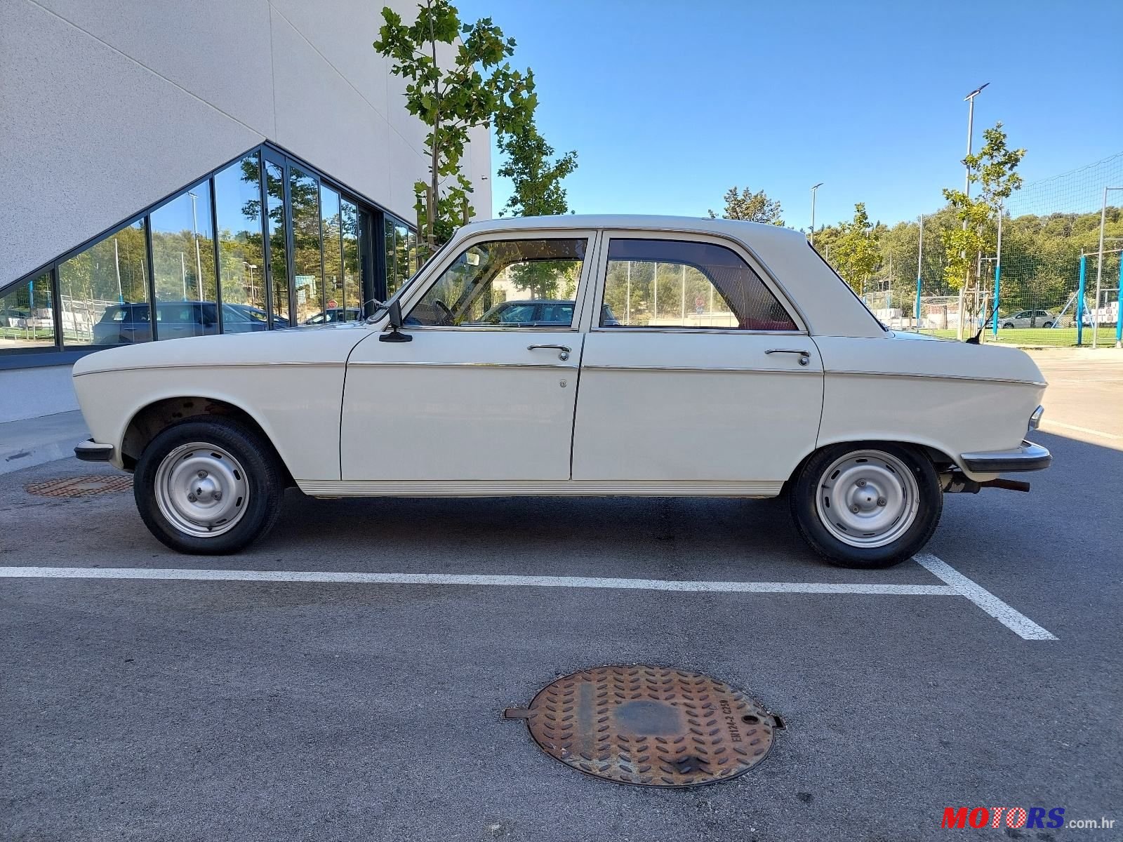 1971' Peugeot 204 1100 photo #3