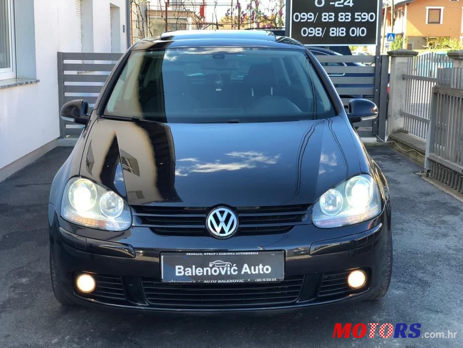 2008' Volkswagen Golf 5 1,9 Tdi photo #2