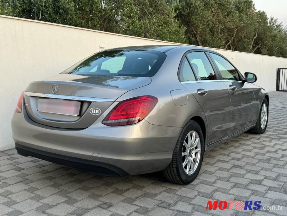 2018' Mercedes-Benz C-Klasa 200 D photo #5