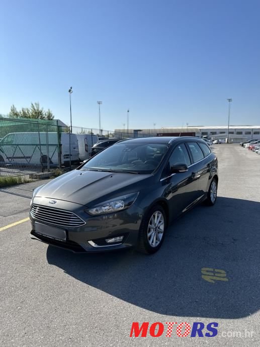 2015' Ford Focus Karavan photo #1
