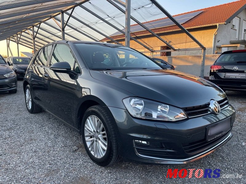 2016' Volkswagen Golf VII 1,6 Tdi photo #3