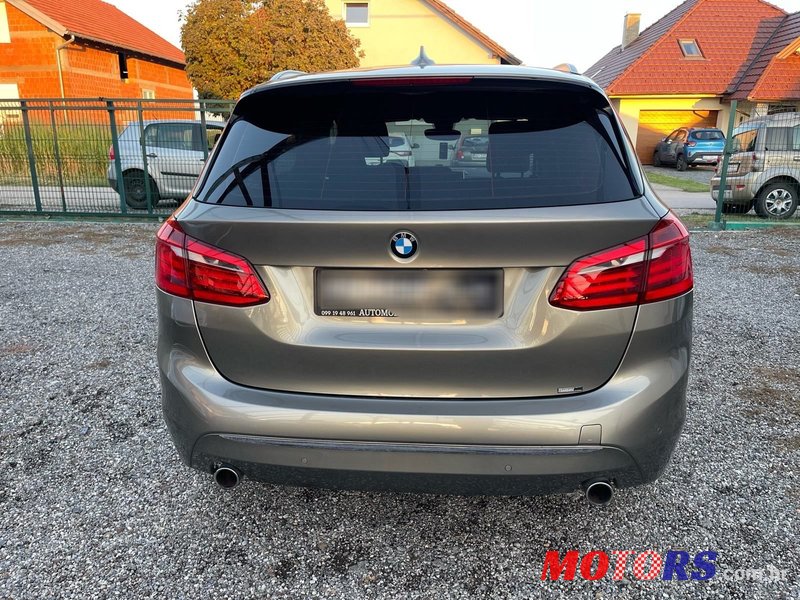 2015' BMW Serija 2 220D photo #6