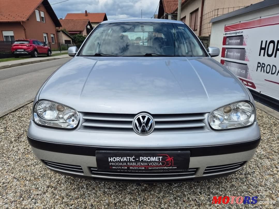 2002' Volkswagen Golf IV 1,4 photo #4