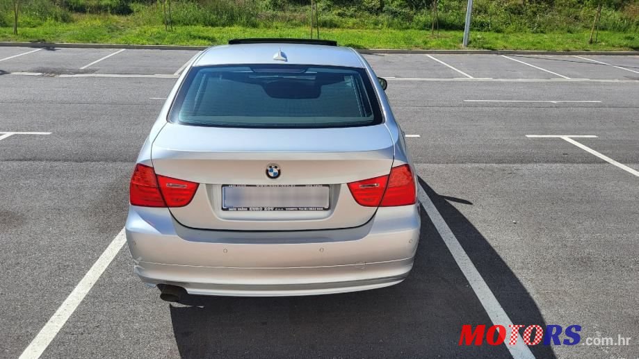 2009' BMW Serija 3 318D photo #4