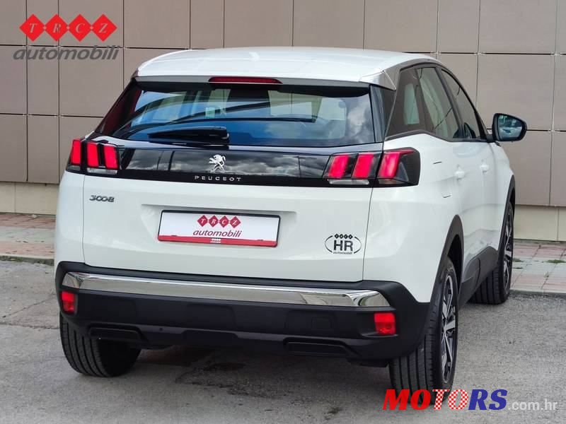 2019' Peugeot 3008 photo #2