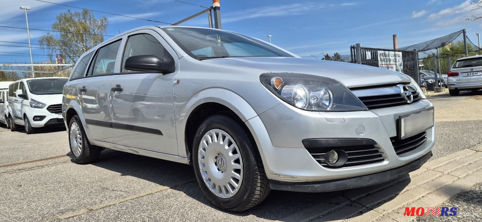 2006' Opel Astra Karavan photo #3