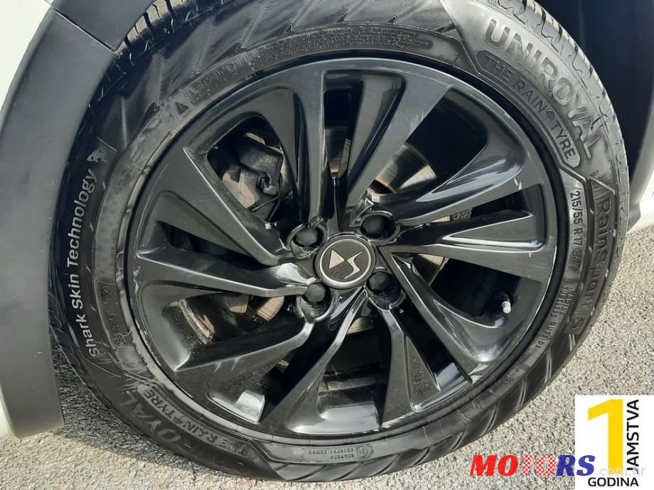 2017' DS Automobiles DS 4 photo #6