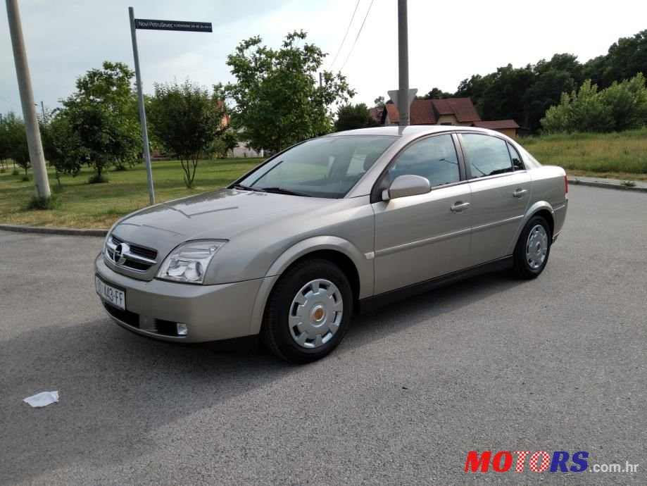 2004' Opel Vectra 2,0 photo #3