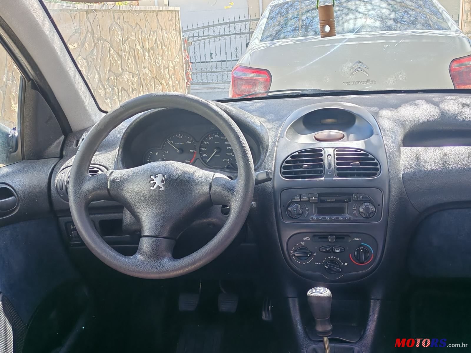 1999' Peugeot 206 206 1,9 D photo #2
