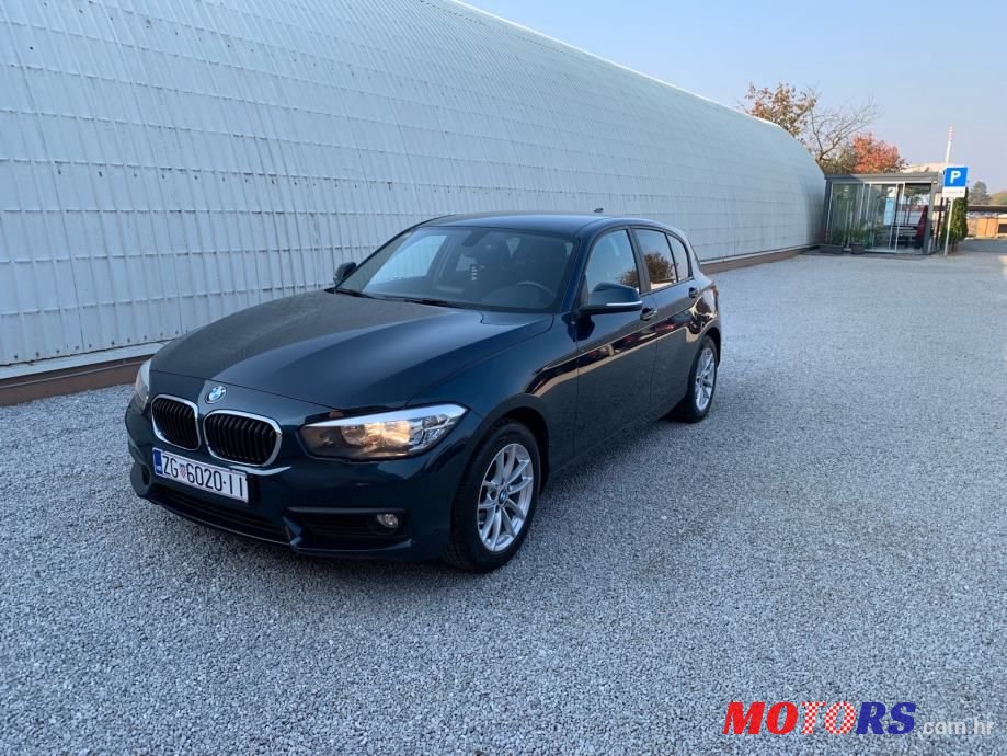 2015' BMW Serija 1 116D photo #6