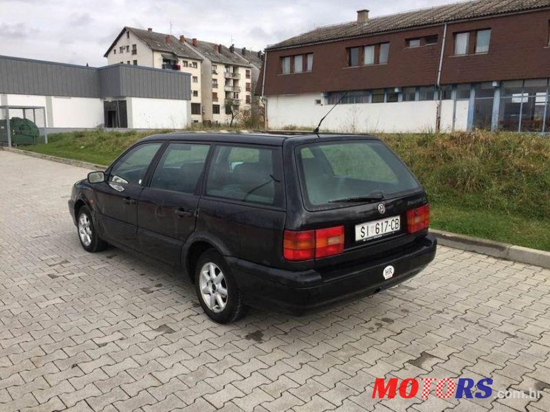 1996' Volkswagen Passat Variant GT TDI photo #2