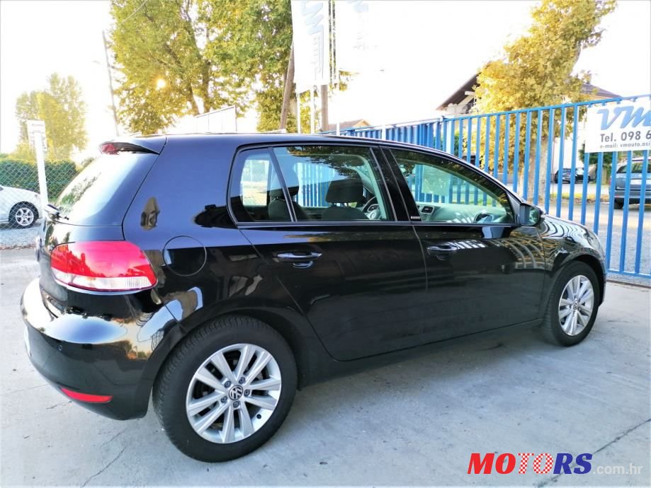 2011' Volkswagen Golf 6 1,6 Tdi photo #3