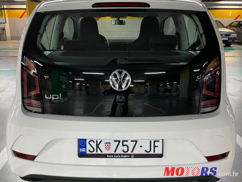 2017' Volkswagen Up! 1,0 photo #6