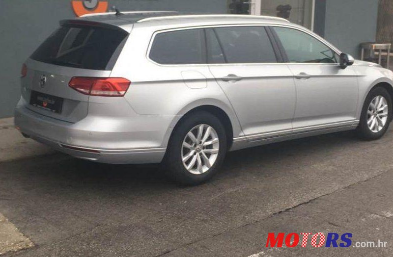 2015' Volkswagen Passat Variant photo #1