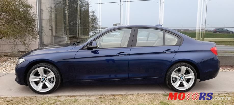 2017' BMW Serija 3 316D photo #2
