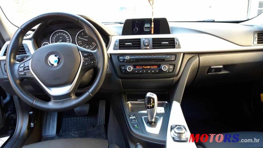 2014' BMW Serija 3 318D photo #5