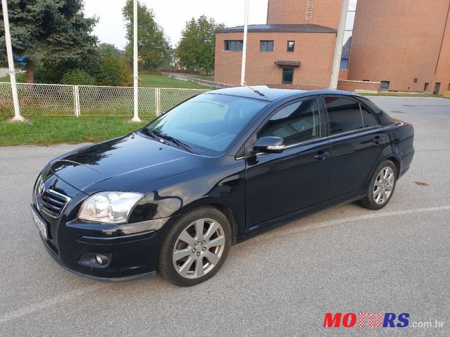 2009' Toyota Avensis 2,0 D-4D photo #2