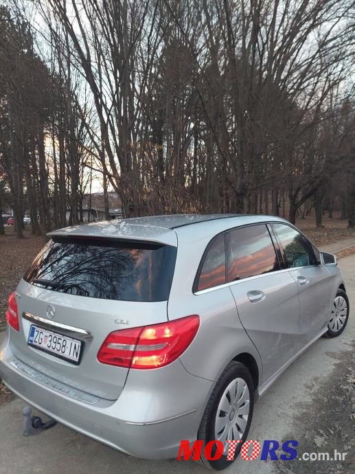 2014' Mercedes-Benz B-Klasa 200 Cdi photo #4