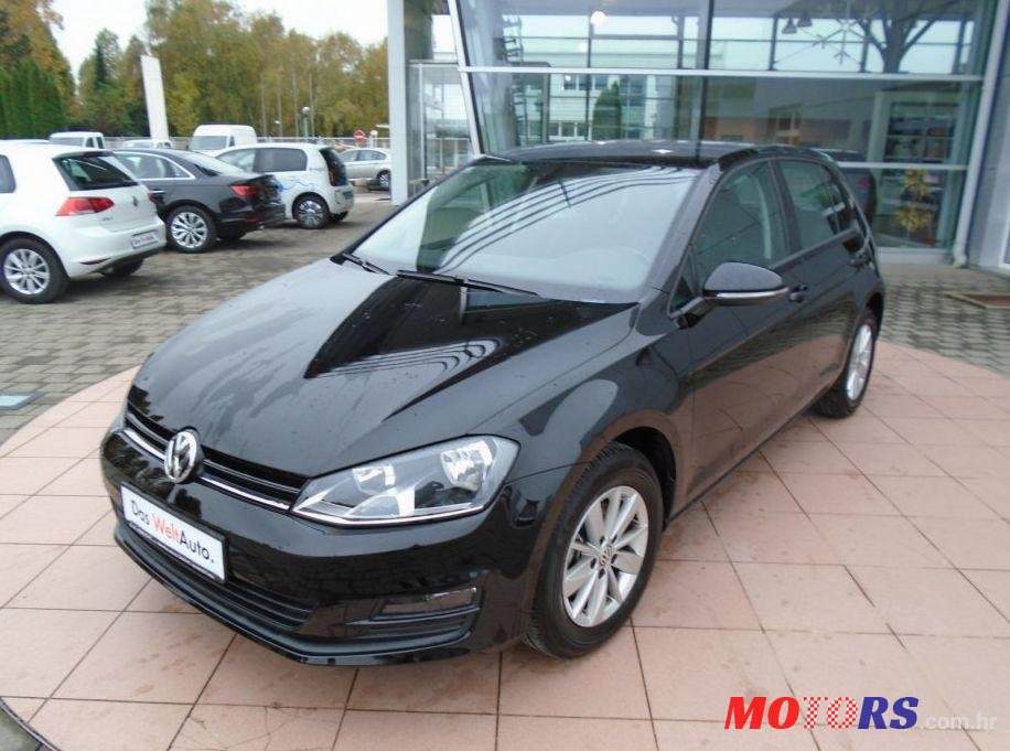 2016' Volkswagen Golf VII 1,6 Tdi Bmt photo #2