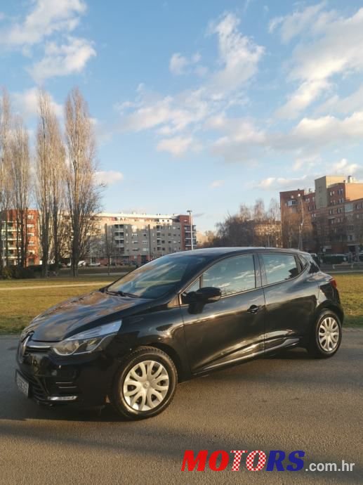 2012' Renault Clio Dci photo #1