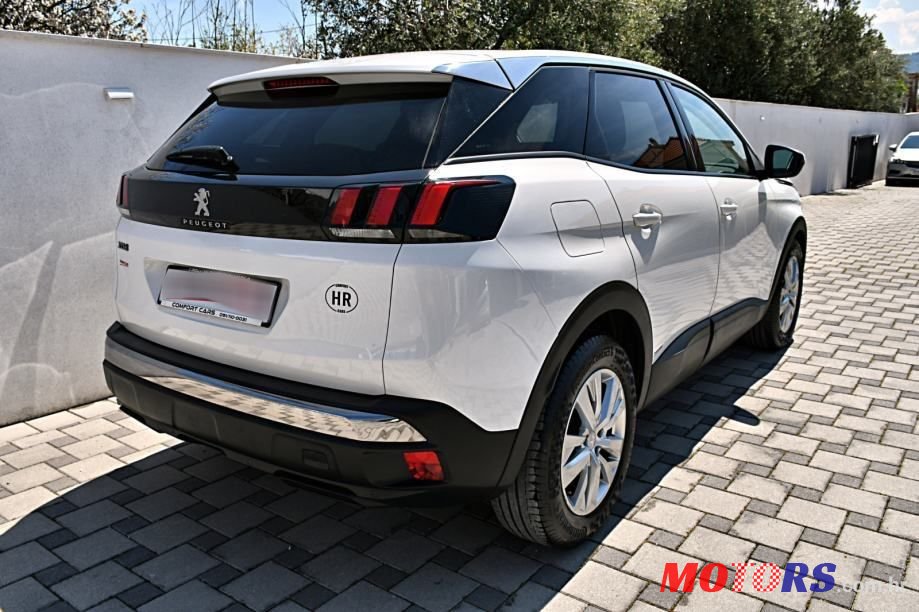 2018' Peugeot 3008 photo #5