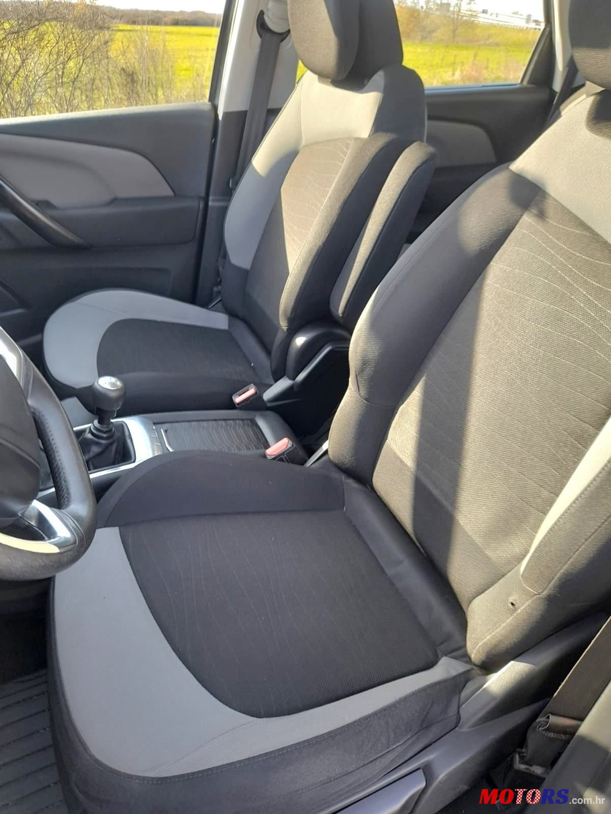 2013' Citroen C4 Picasso 1,6 E-Hdi photo #5