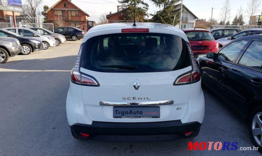 2012' Renault Scenic photo #2