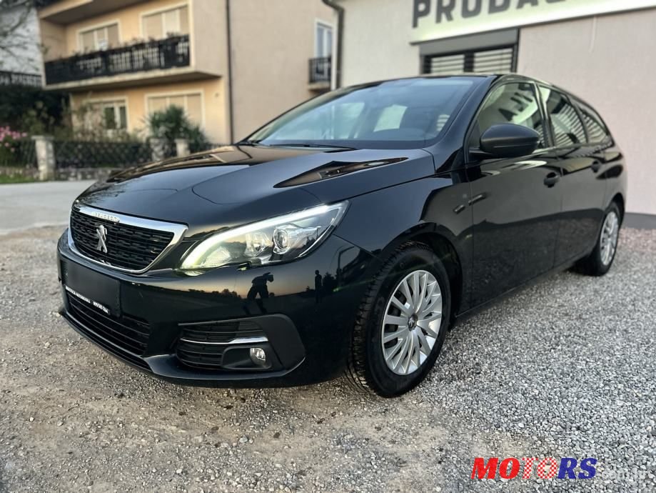 2018' Peugeot 308 Sw photo #1