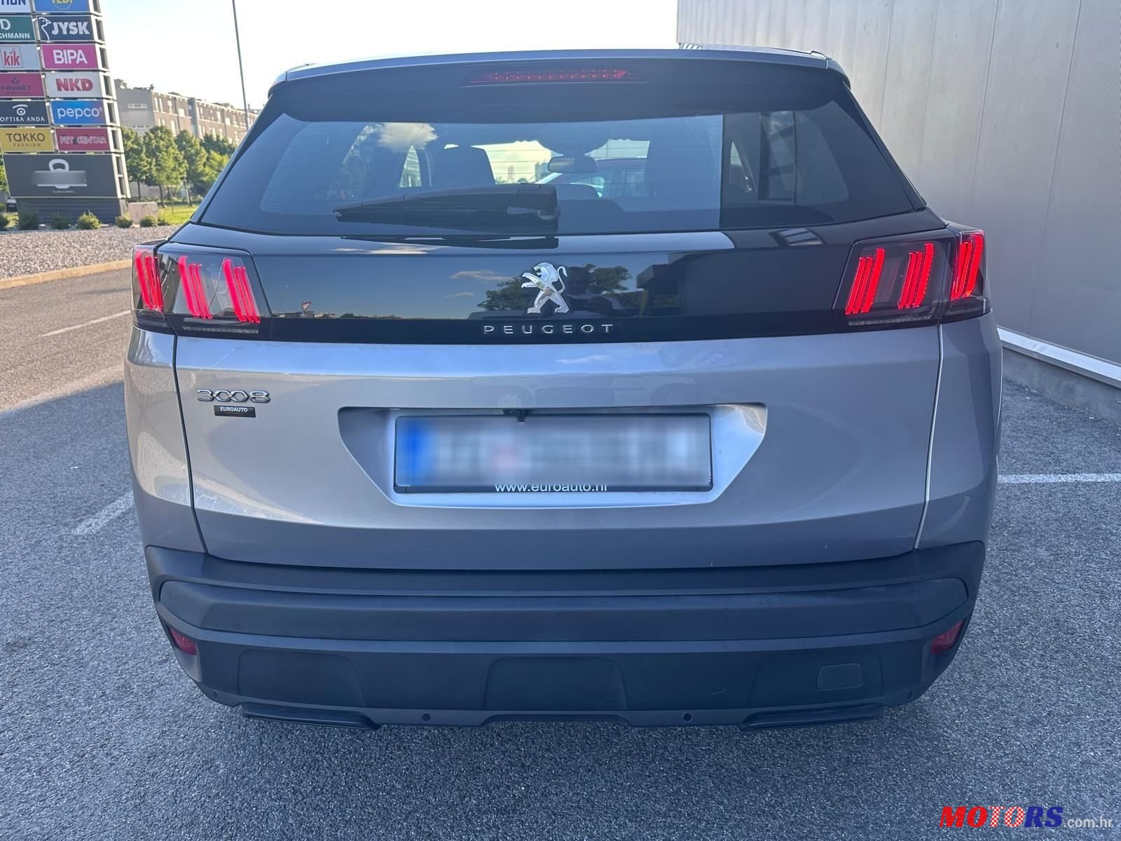 2021' Peugeot 3008 1,5 Bluehdi photo #6