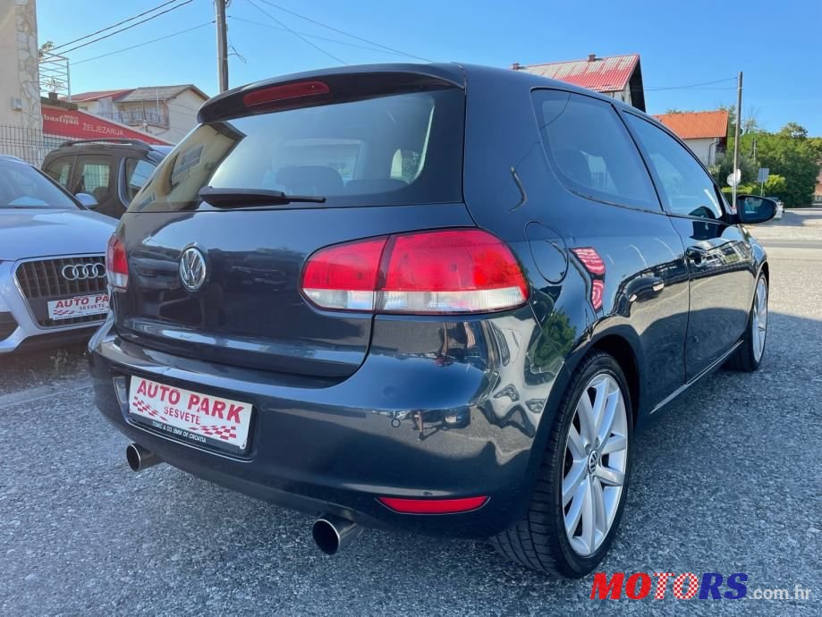 2010' Volkswagen Golf 6 1,6 Tdi photo #4