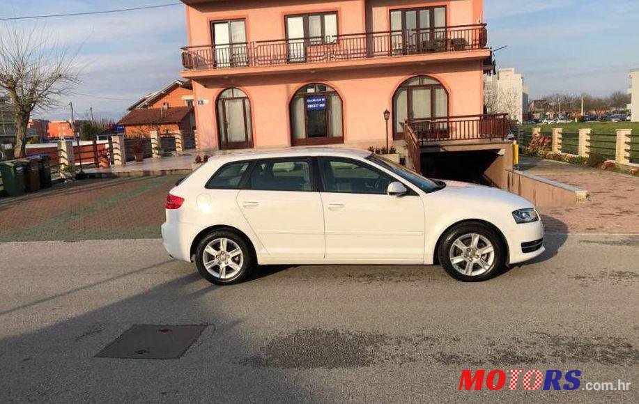 2011' Audi A3 1,6 Tdi photo #1