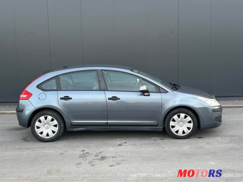 2007' Citroen C4 1,4 I 16V Sx photo #2