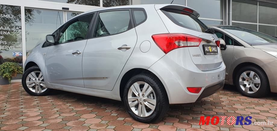 2011' Hyundai Ix20 photo #5