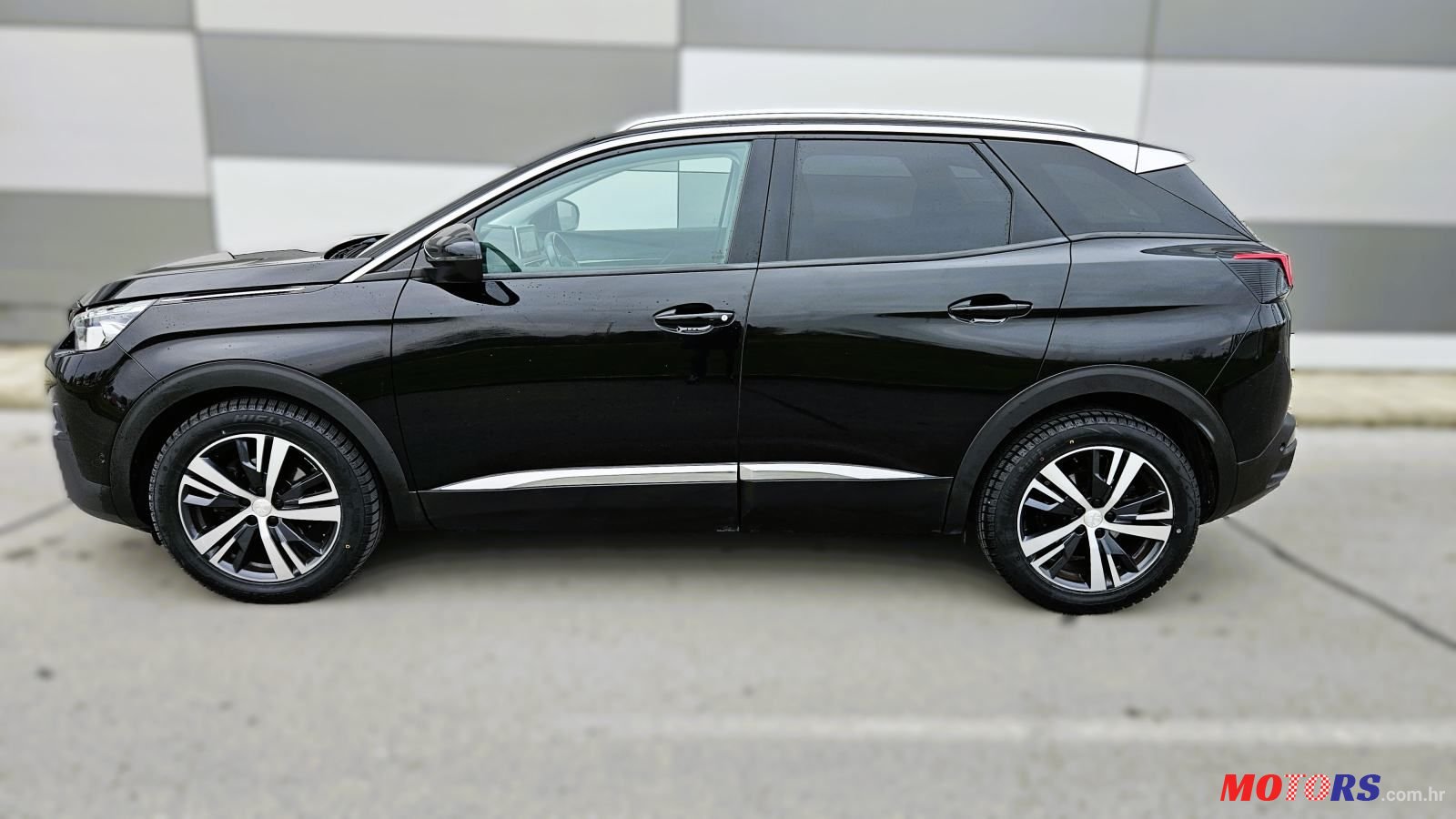 2018' Peugeot 3008 photo #5