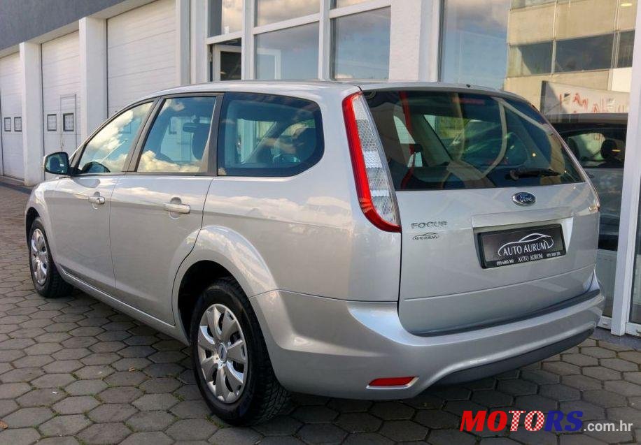 2008' Ford Focus 1,6 photo #1