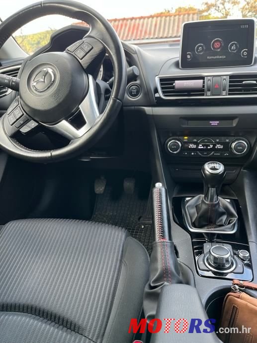 2014' Mazda 3 G120 Challenge photo #3
