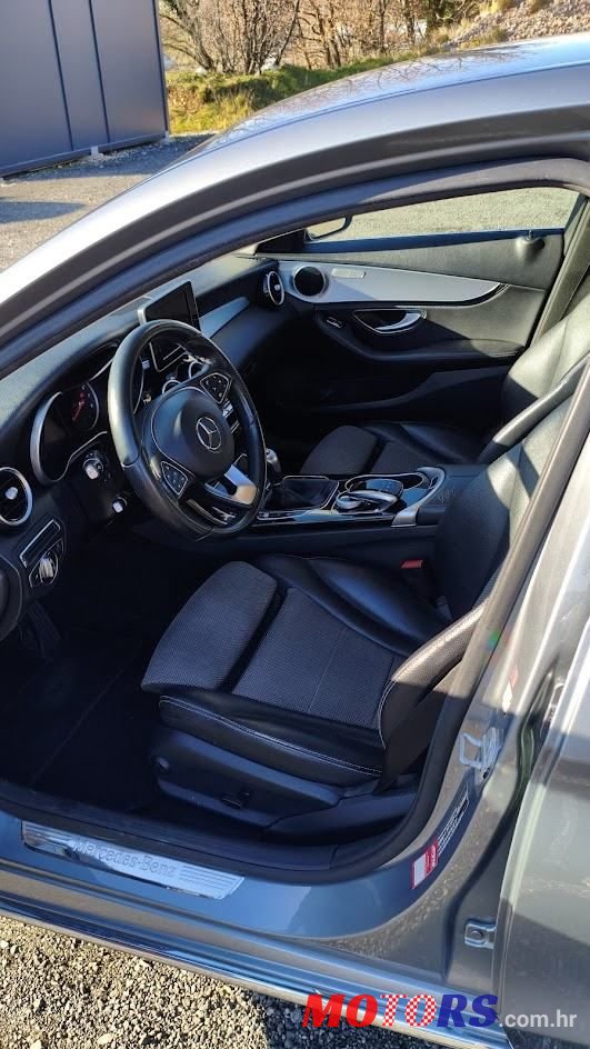 2015' Mercedes-Benz C-Klasa 180 photo #5